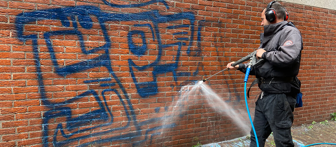 Graffiti tags verwijderen